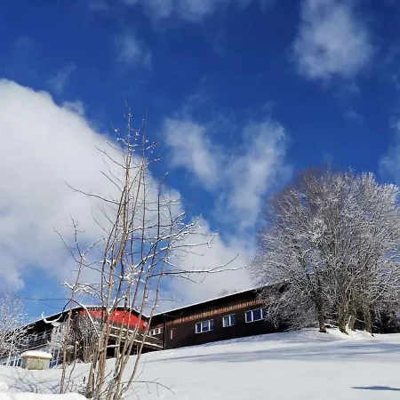 Konfuzius-haus Hostel *